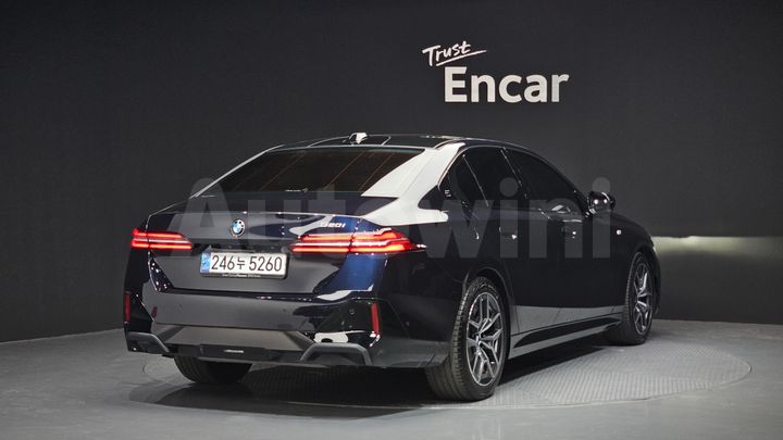 BMW 5 Series 2024 — 2