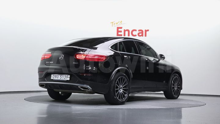 Mercedes Benz GLC Class 2019 — 2