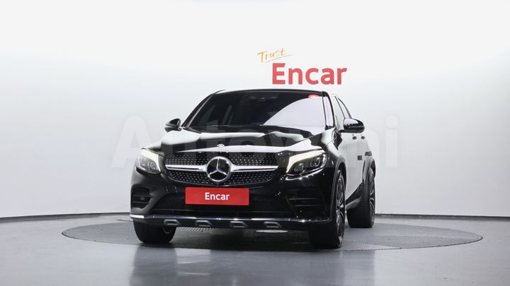 Mercedes Benz GLC Class 2019 — 3