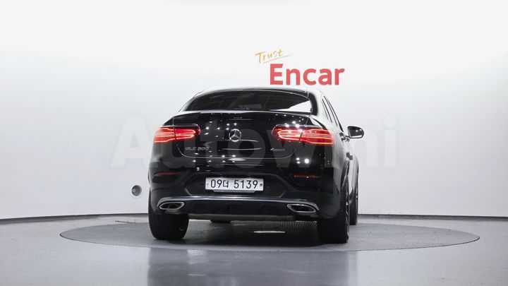 Mercedes Benz GLC Class 2019 — 4