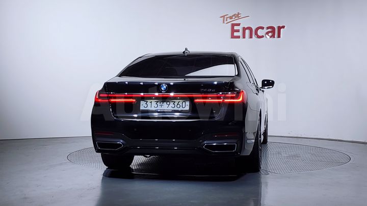 BMW 7 Series 2020 — 4