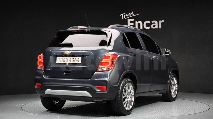 Chevrolet Trax 2020 — 2