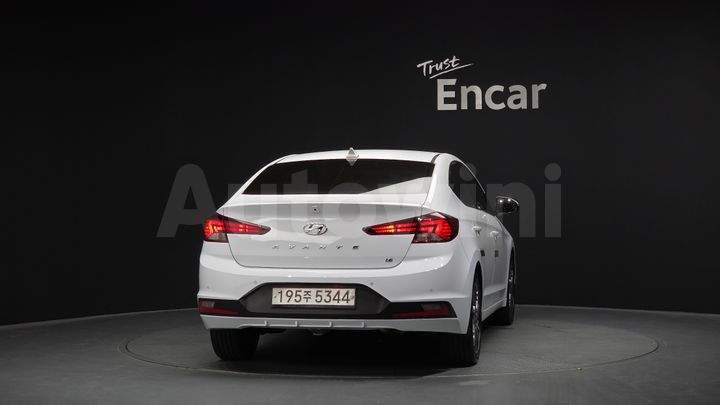 Hyundai Avante 2020 — 4