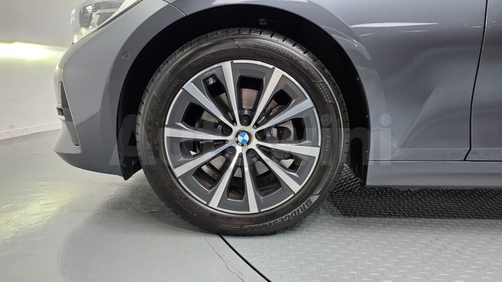 BMW 3 Series 2020 — 5
