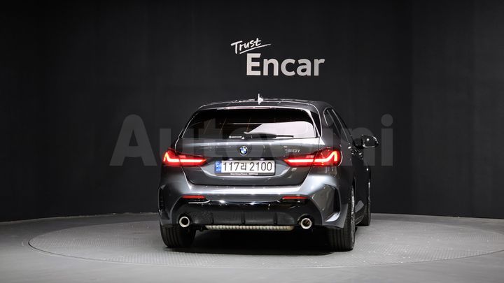 BMW 1 Series 2021 — 4