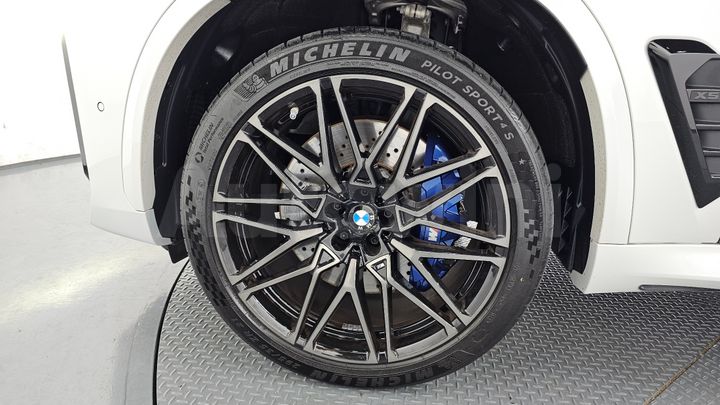 BMW X5M