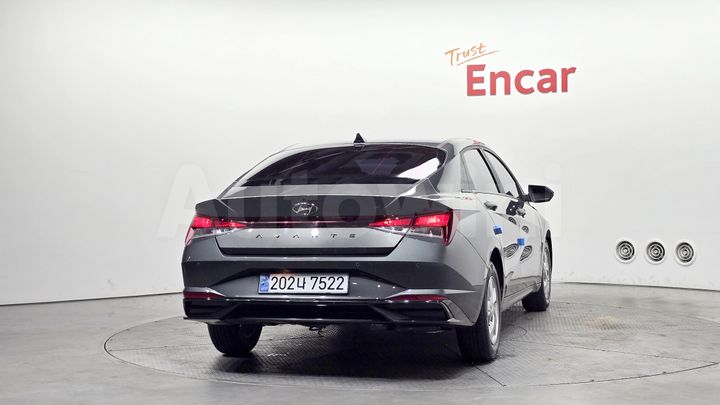 Hyundai Avante 2023 — 4