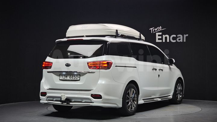 Kia Carnival 2019 — 2