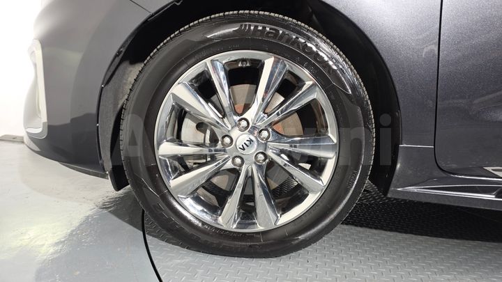 Kia Carnival 2019 — 5