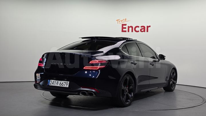 Genesis G70 2021 — 2