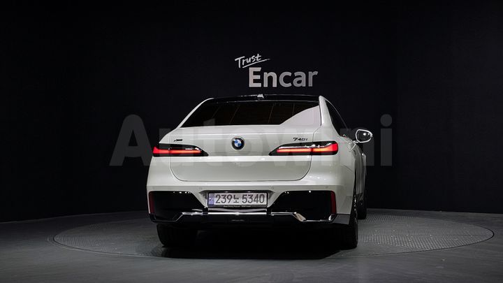 BMW 7 Series 2023 — 4