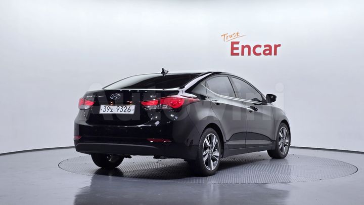 Hyundai Avante 2015 — 2
