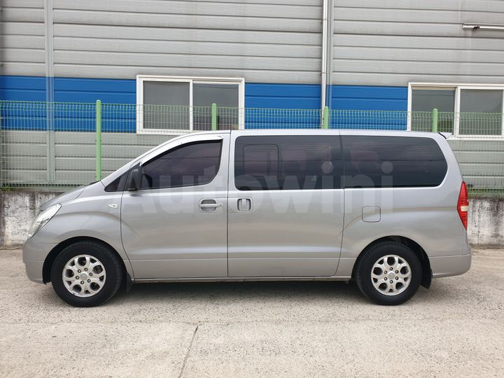 Hyundai Starex 2012 — 4