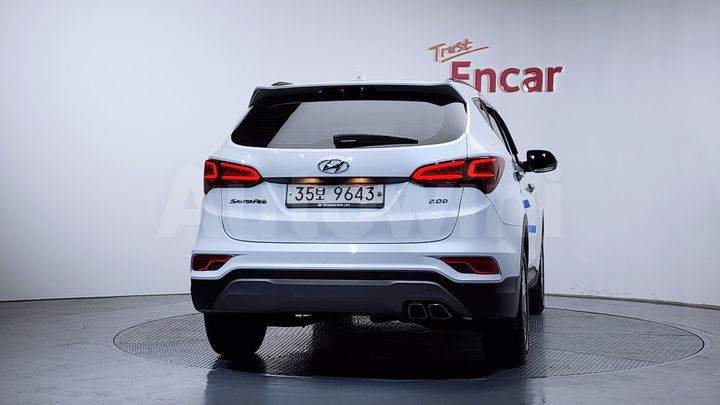 Hyundai SantaFe 2018 — 4