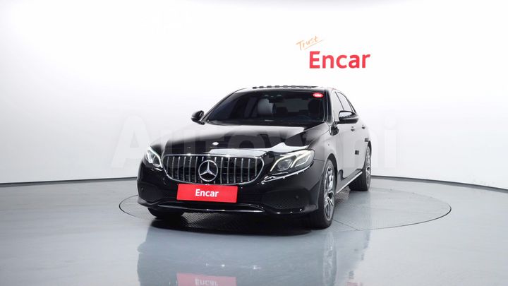 Mercedes Benz E Class 2017 — 3