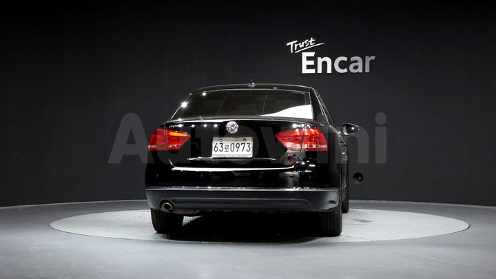 Volkswagen Passat 2015 — 4