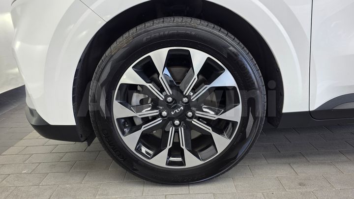 Kia Carnival 2023 — 5