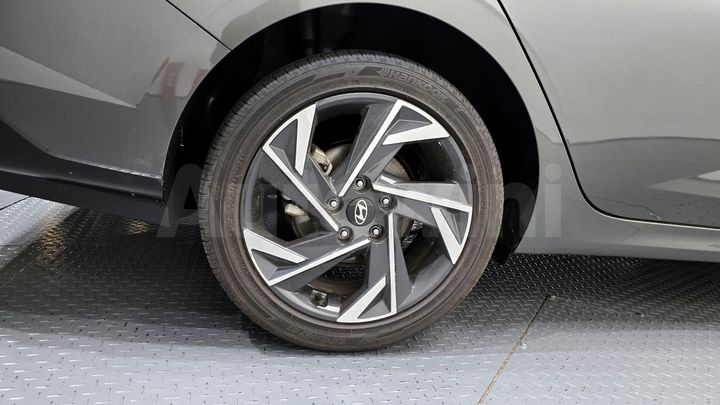 Hyundai Avante 2024 — 5