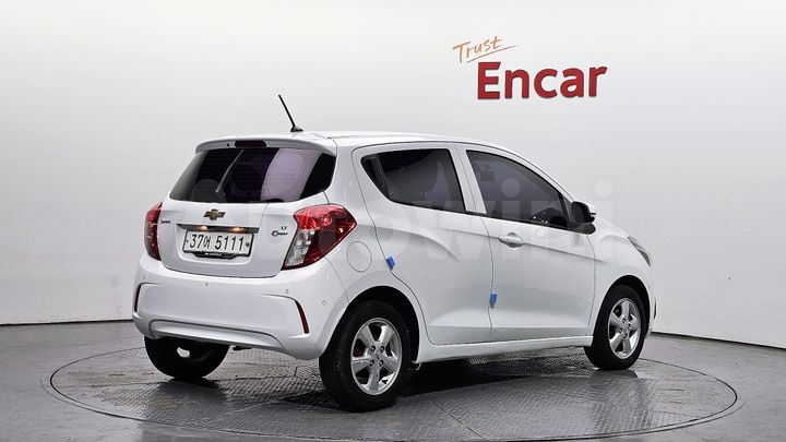 Chevrolet Spark 2017 — 2