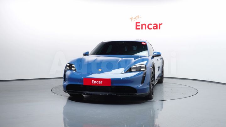Porsche Taycan 2022 — 3