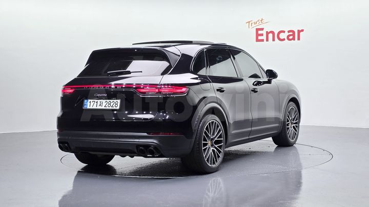 Porsche Cayenne 2019 — 2