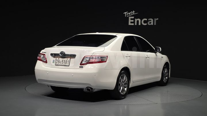 Toyota Camry 2011 — 2