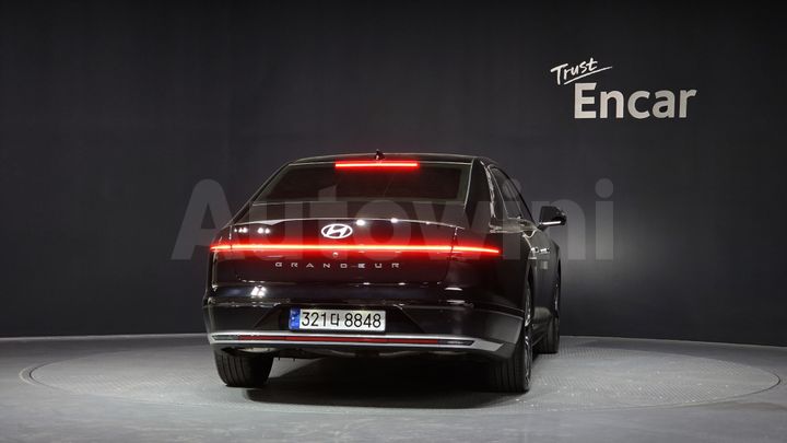 Hyundai Grandeur 2025 — 4