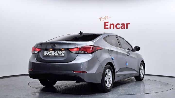 Hyundai Avante 2015 — 2