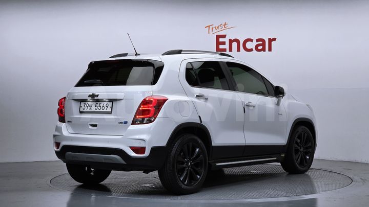 Chevrolet Trax 2017 — 2