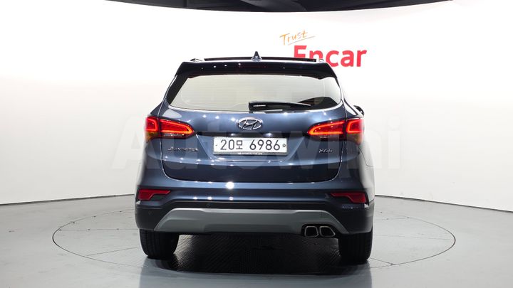 Hyundai SantaFe 2018 — 4