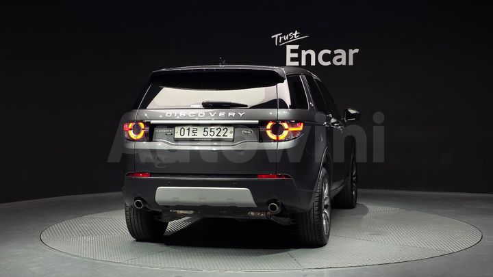 Land Rover Discovery Sport 2018 — 4