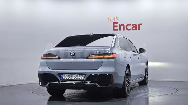 BMW 7 Series 2026 — 4