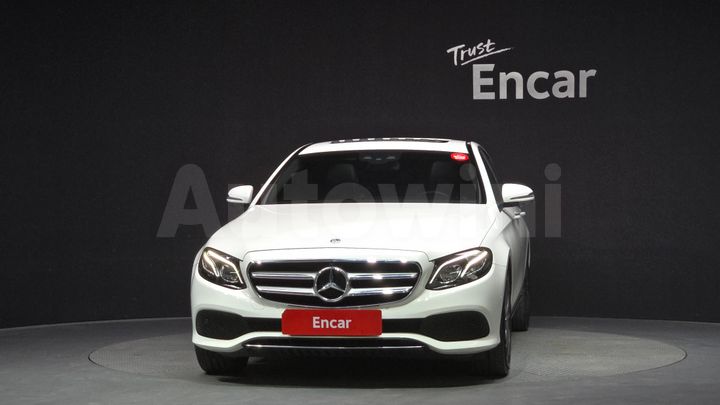 Mercedes Benz E Class 2019 — 3
