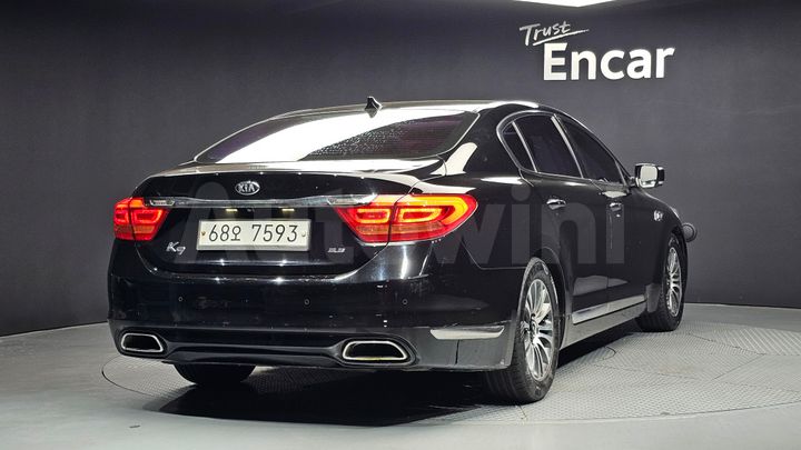 Kia K9 2013 — 2