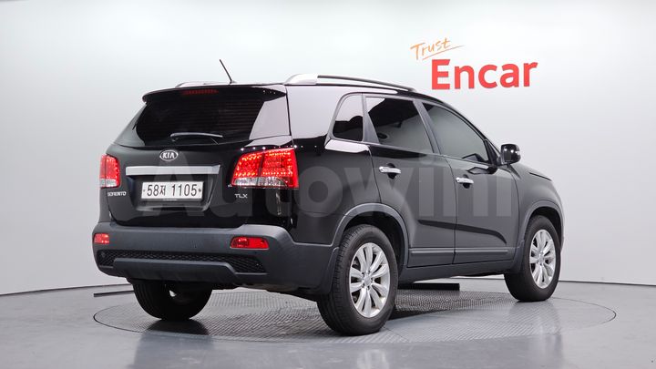 Kia Sorento 2011 — 2