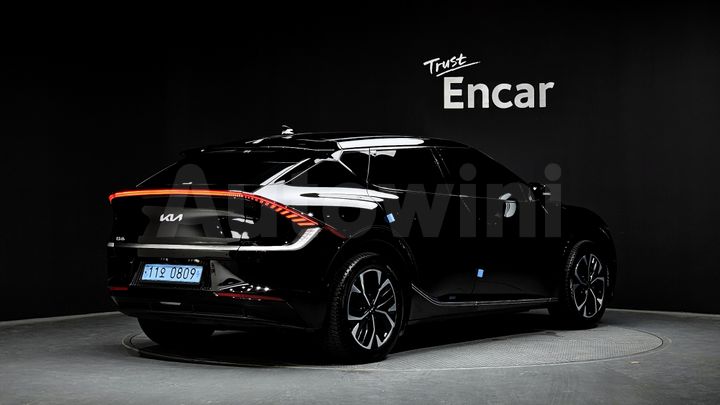 Kia EV6 2023 — 2