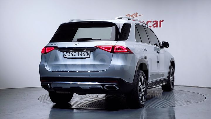 Mercedes Benz GLE Class 2019 — 2