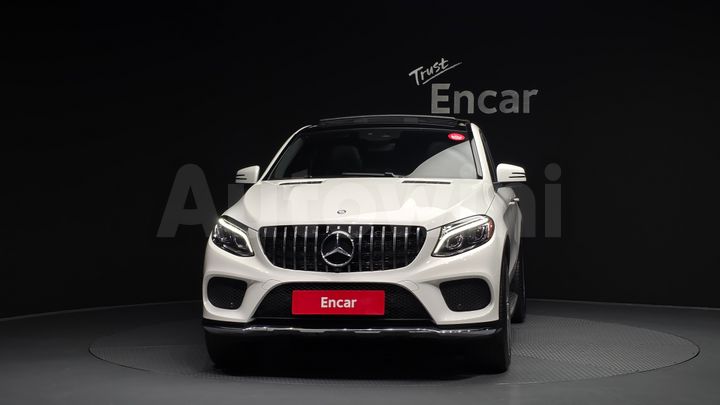 Mercedes Benz GLE Class 2017 — 3