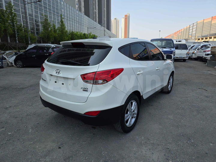 Hyundai Tucson 2011 — 5