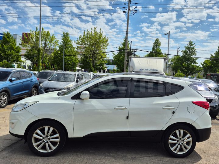 Hyundai Tucson 2011 — 2