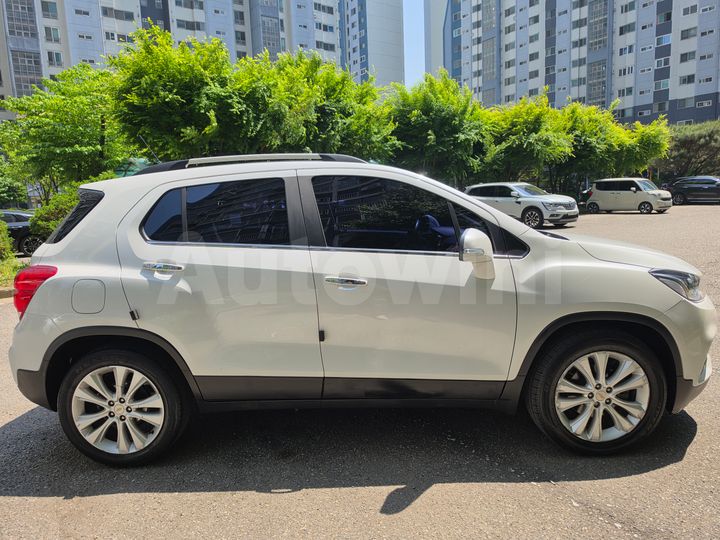 Chevrolet Trax 2017 — 4