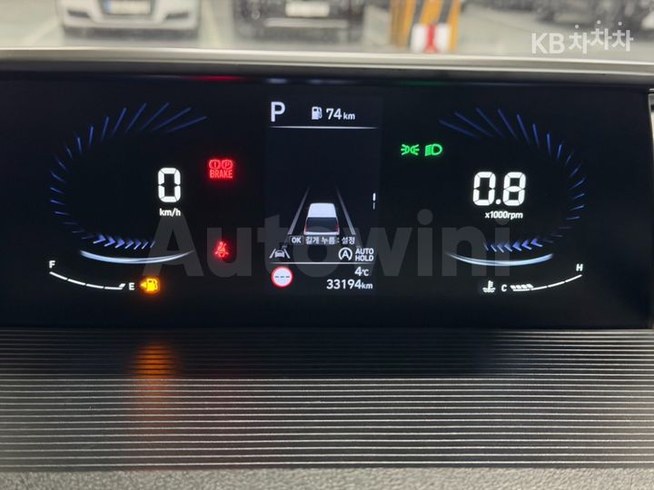 Hyundai Staria 2023 — 5