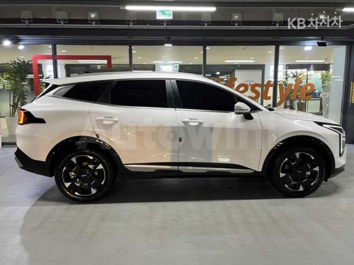 Kia Sportage 2025 — 3