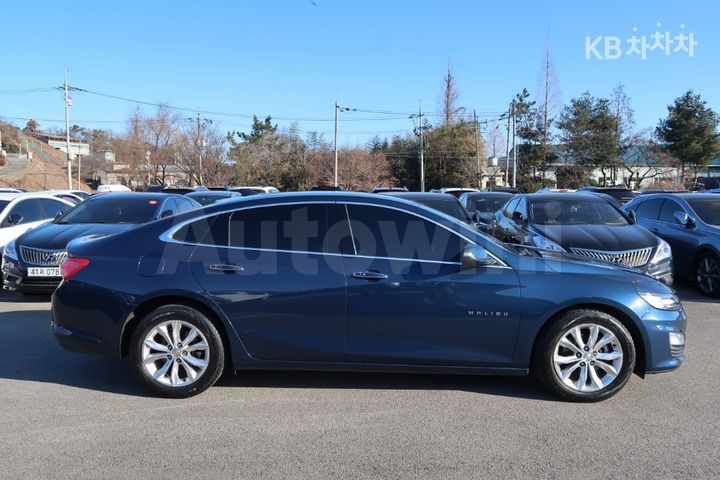 Chevrolet Malibu 2019 — 3