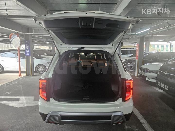 KGM (Ssangyong) Torres 2025 — 5