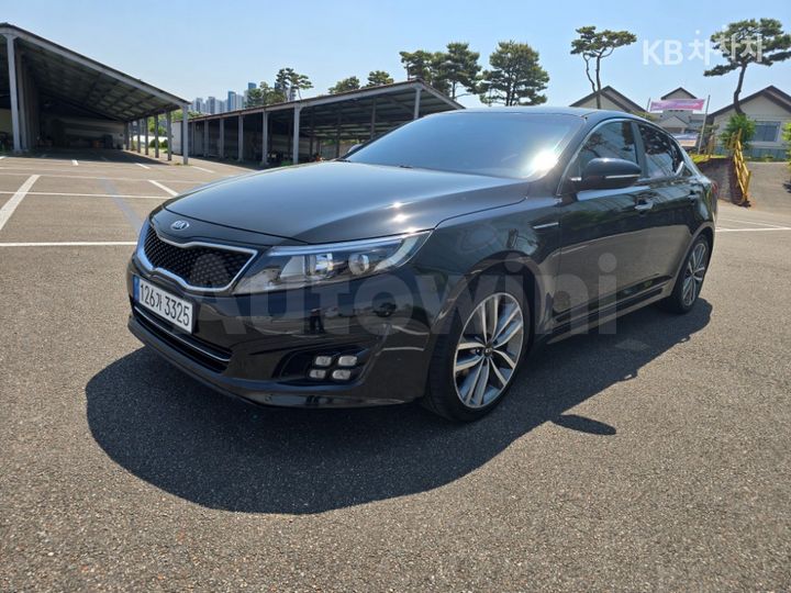 Kia K5 2014 — 2