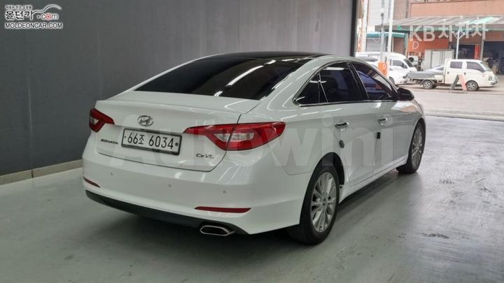 Hyundai Sonata 2015 — 2