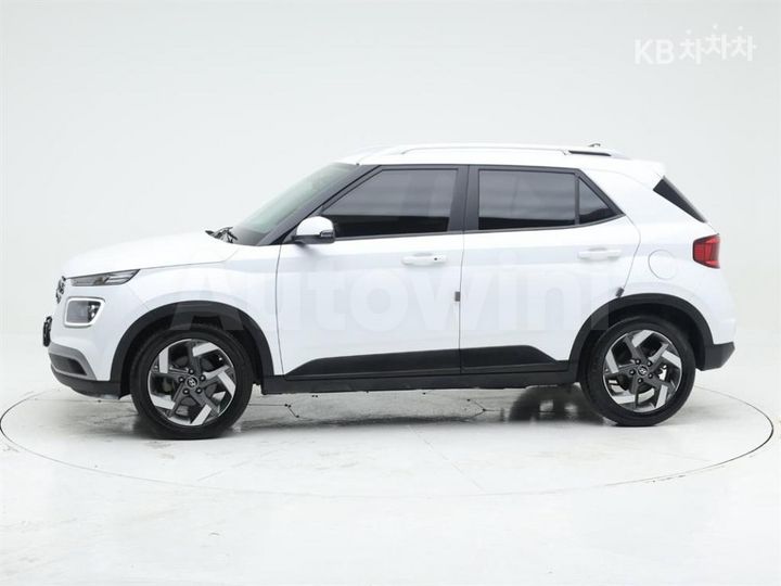 Hyundai Venue 2022 — 3