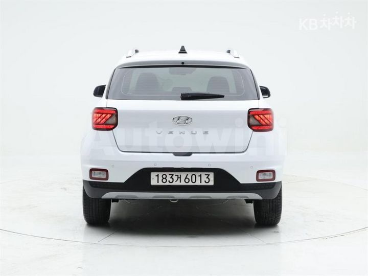 Hyundai Venue 2022 — 5