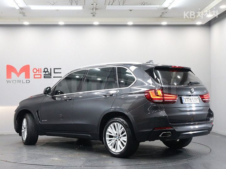 BMW X5 2017 — 3